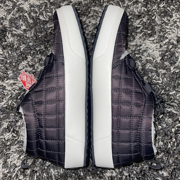 New VANS Chukka Slip-Er in (Nylon) Asphalt / Sherpa - Picture 13 of 16